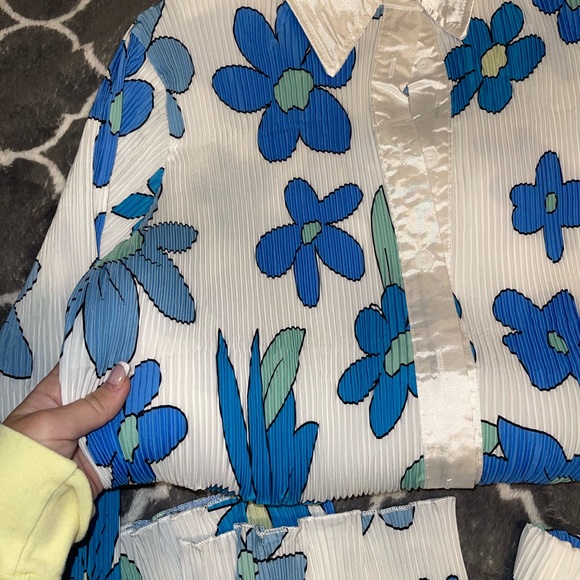 💋Two piece floral pants set! - Picture 4 of 5